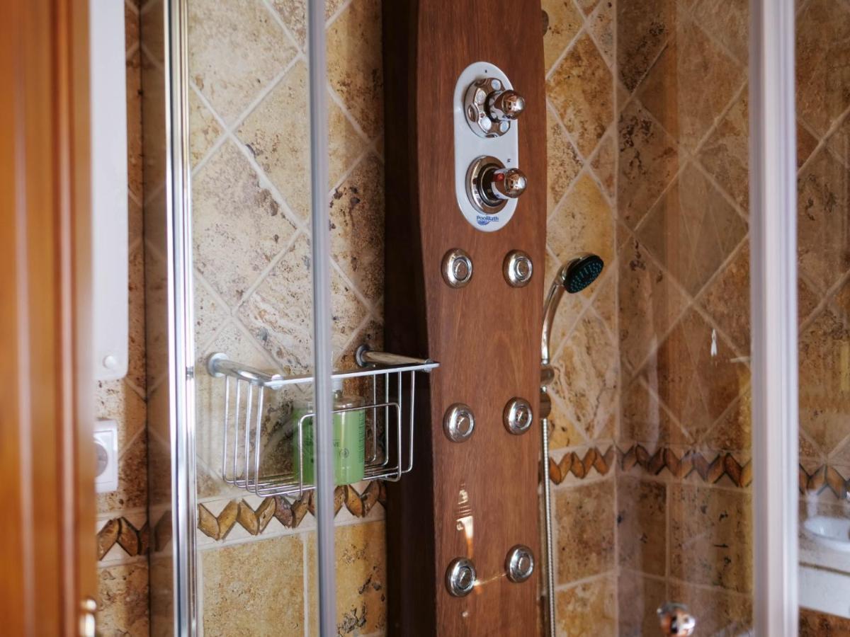 Apartamentos Turisticos Tronca Luxury Granada Bagian luar foto