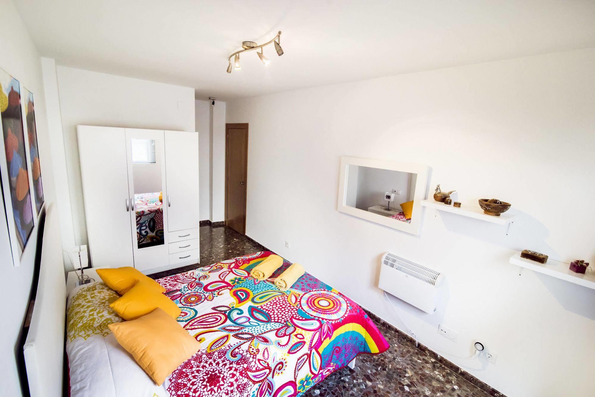 Apartamentos Turisticos Tronca Luxury Granada Bagian luar foto