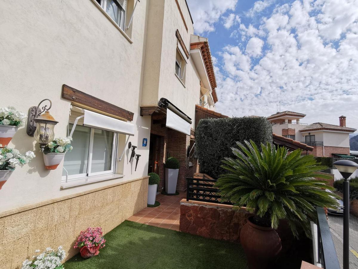 Apartamentos Turisticos Tronca Luxury Granada Bagian luar foto